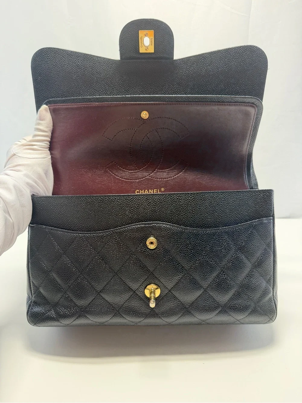CHANEL Caviar Quilted Jumbo Single Flap Black
